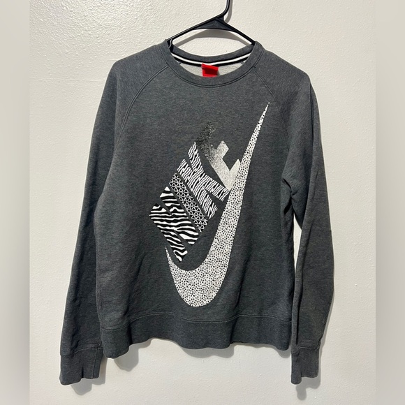 Nike Terry Cloth Big “Swoosh” Mixed Print Crewneck Top - Medium - Picture 2 of 9